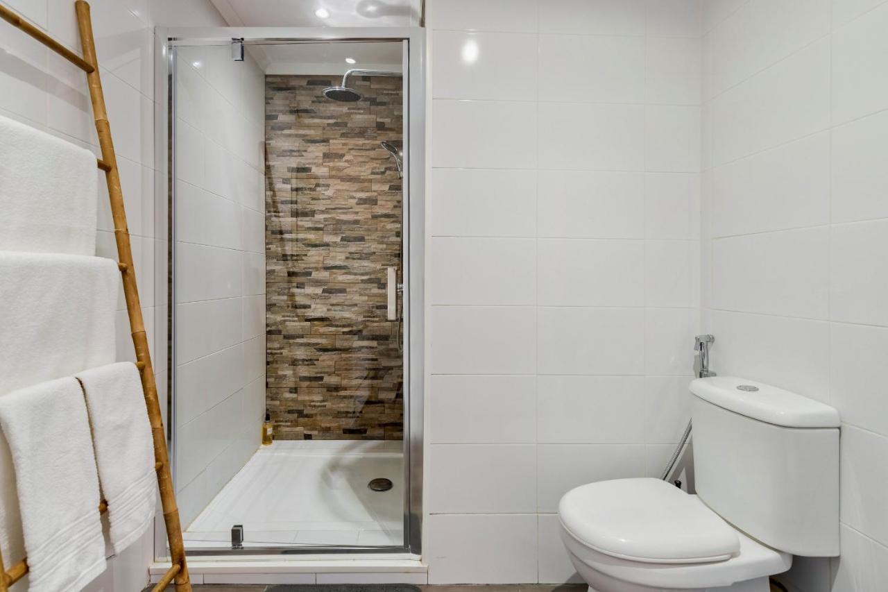 Omega Apartment Сетубал Екстериор снимка