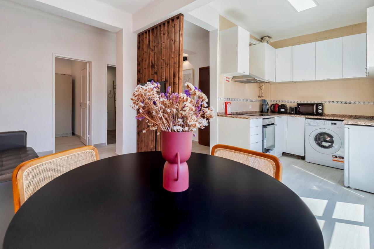 Omega Apartment Сетубал Екстериор снимка
